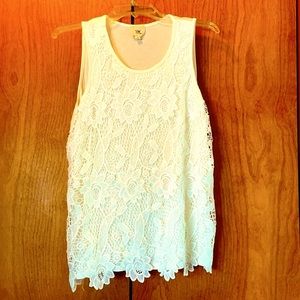 *Sale* Ivory tank with lace overlay